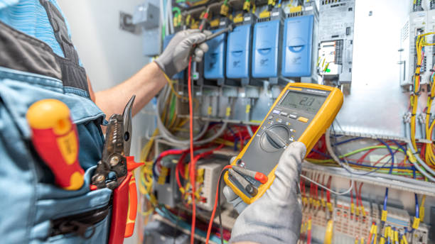 Best Emergency Electrical Repair  in Locust Grove, OK