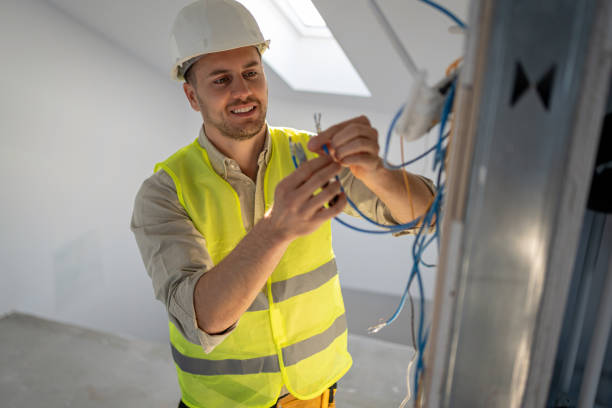 Best Electrical Outlet Repair  in Locust Grove, OK
